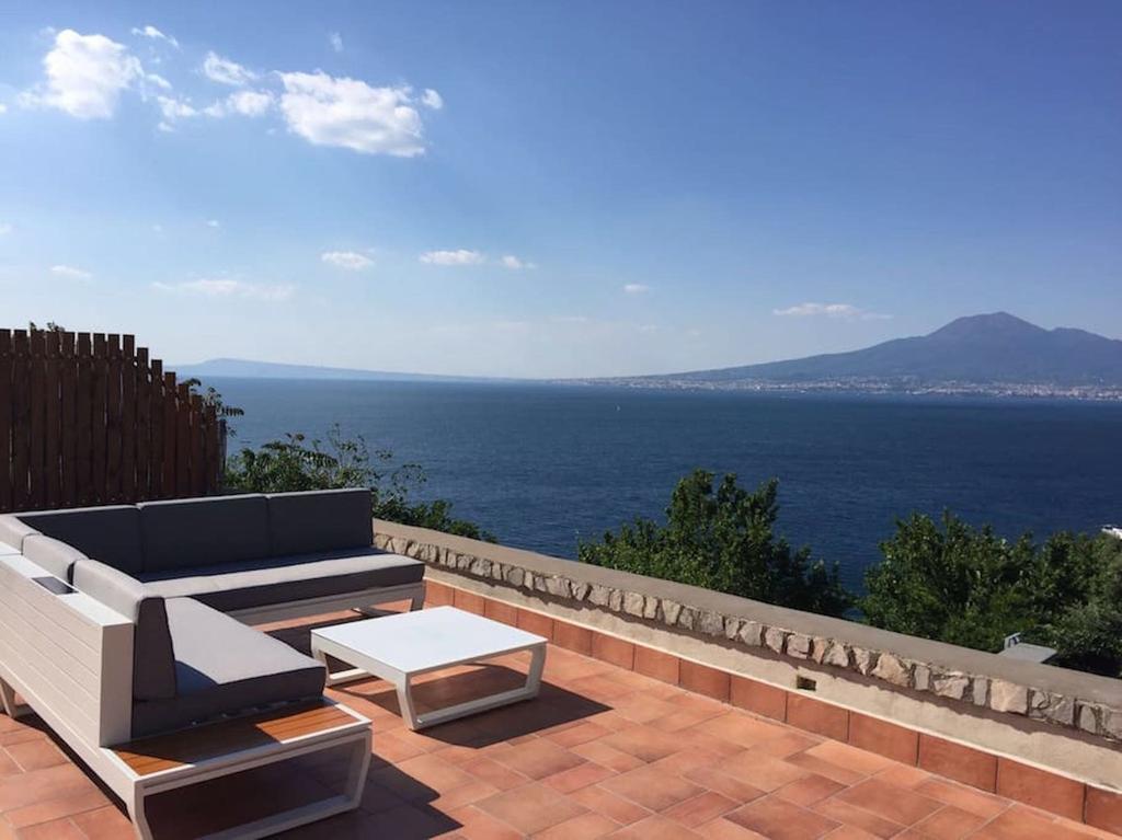 Villa Bikini On Sorrento Coast Вико-Экуенсе Экстерьер фото
