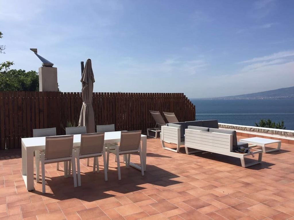 Villa Bikini On Sorrento Coast Вико-Экуенсе Экстерьер фото